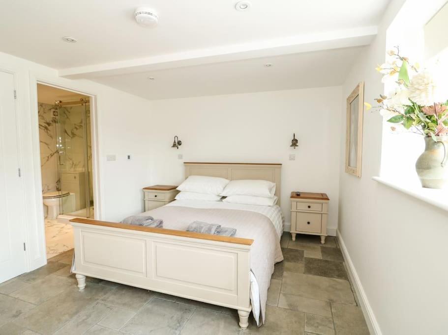 The Coach House Holiday home Cranwell